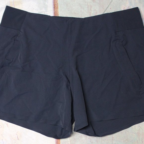 RYU Respect Your Universe Women's Power Short in Blackened Navy MRSP $70 - Picture 1 of 3